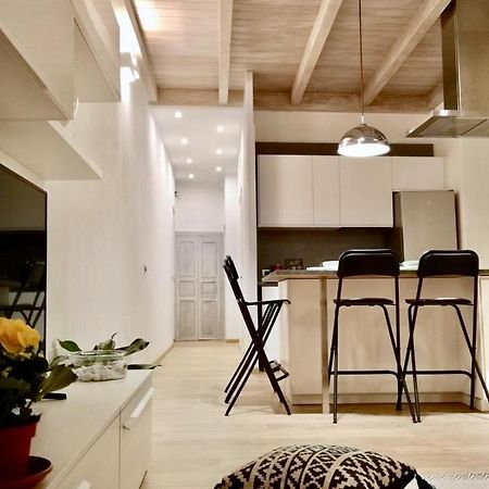 شقة إيغليزياس  في Nel Cuore Del Centro Storico Con Comfort E Stile المظهر الخارجي الصورة