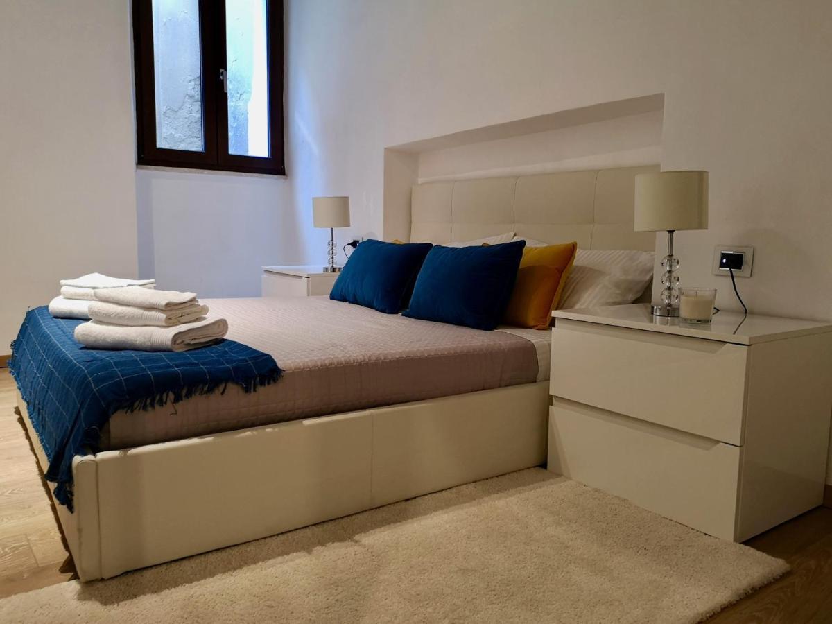 شقة إيغليزياس  في Nel Cuore Del Centro Storico Con Comfort E Stile المظهر الخارجي الصورة