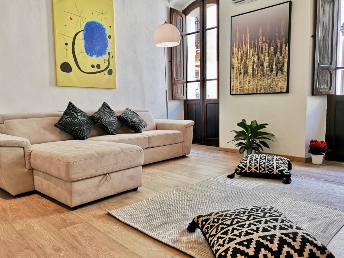شقة إيغليزياس  في Nel Cuore Del Centro Storico Con Comfort E Stile المظهر الخارجي الصورة