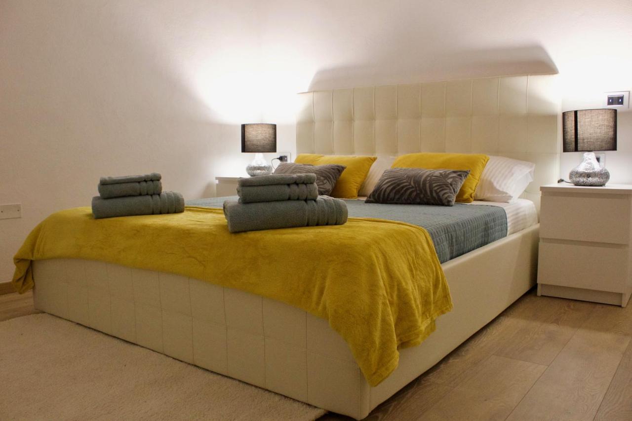 شقة إيغليزياس  في Nel Cuore Del Centro Storico Con Comfort E Stile المظهر الخارجي الصورة