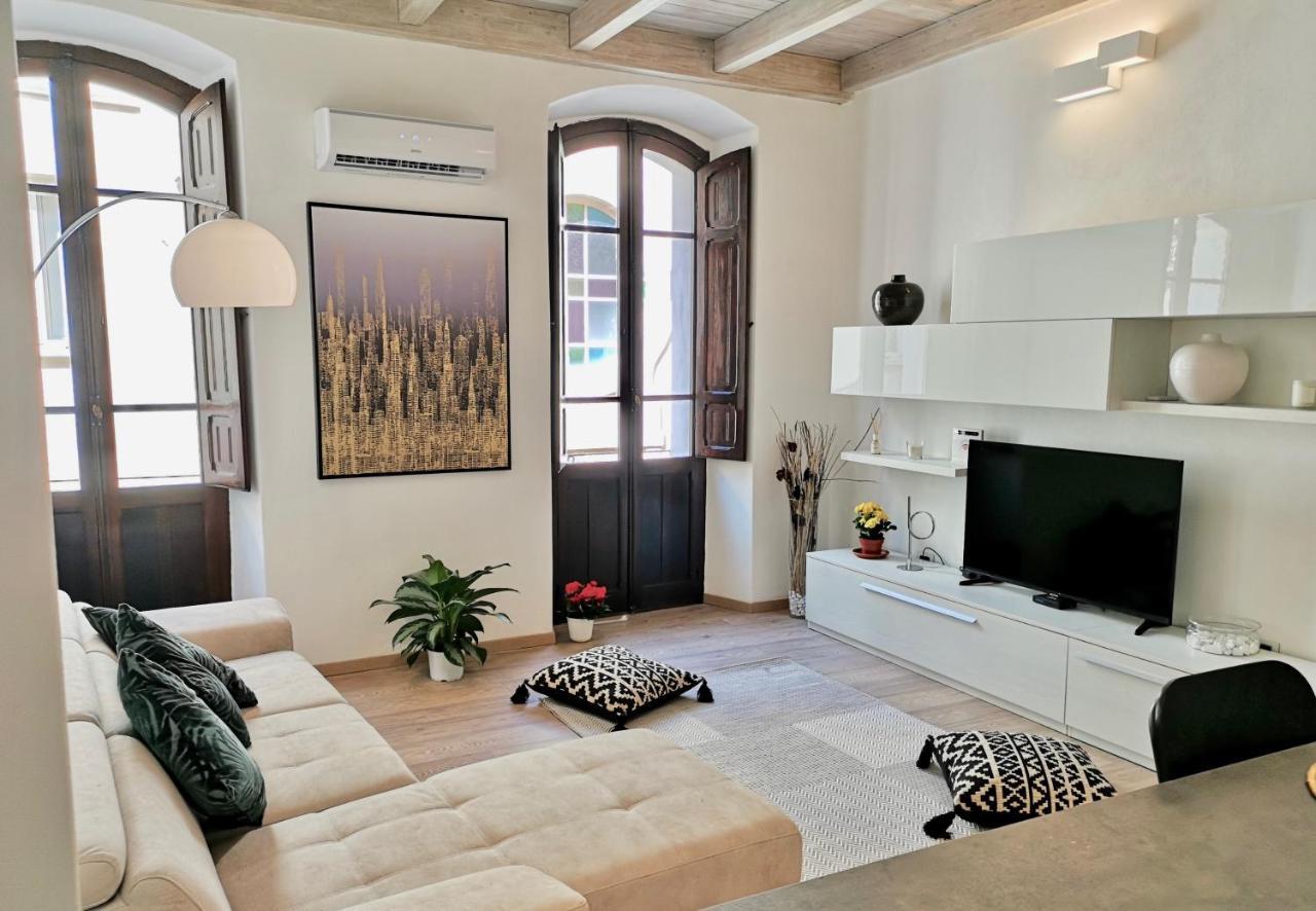 شقة إيغليزياس  في Nel Cuore Del Centro Storico Con Comfort E Stile المظهر الخارجي الصورة