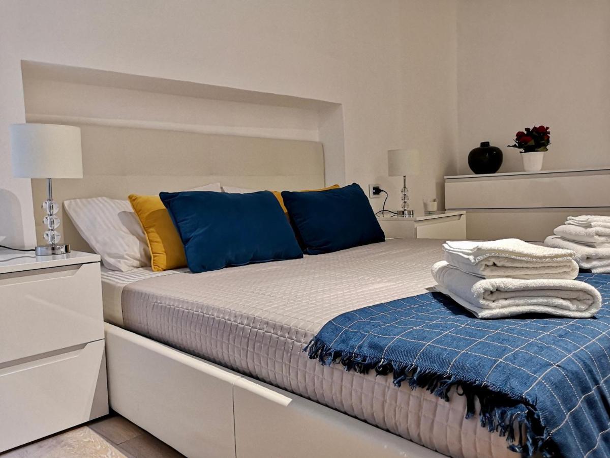 شقة إيغليزياس  في Nel Cuore Del Centro Storico Con Comfort E Stile المظهر الخارجي الصورة